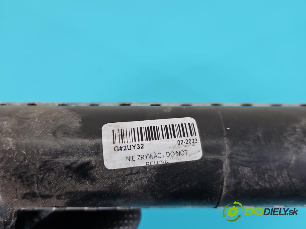Citroen C4 II 2010-2017 1.6 16V 120 HP manual 88 kW 1598 cm3 5- chladič voda:  (Chladič vody)