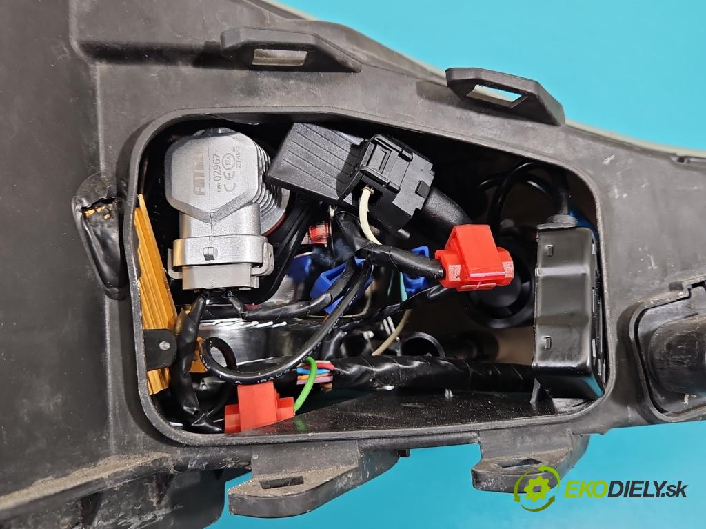 Porsche Cayenne I 2002-2010  manual 213 kW 3598 cm3 5- Reflektor: ľavý 7L5941031G (Kľučka dverí ostatné)