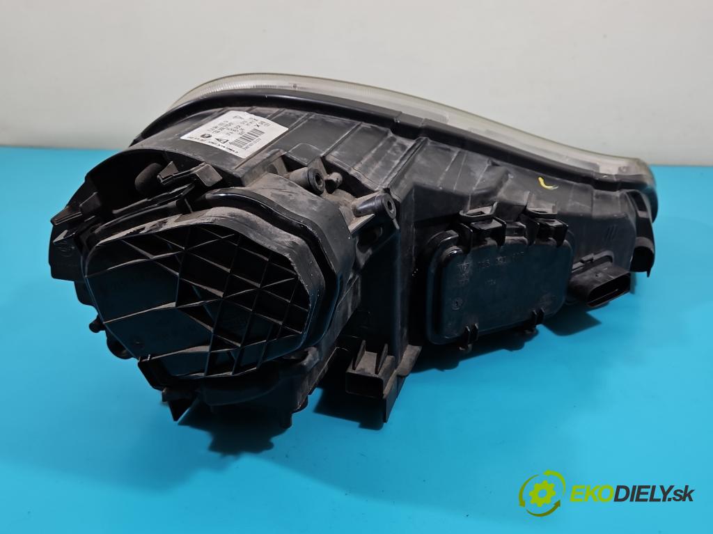 Porsche Cayenne I 2002-2010  manual 213 kW 3598 cm3 5- Reflektor: ľavý 7L5941031G (Kľučka dverí ostatné)