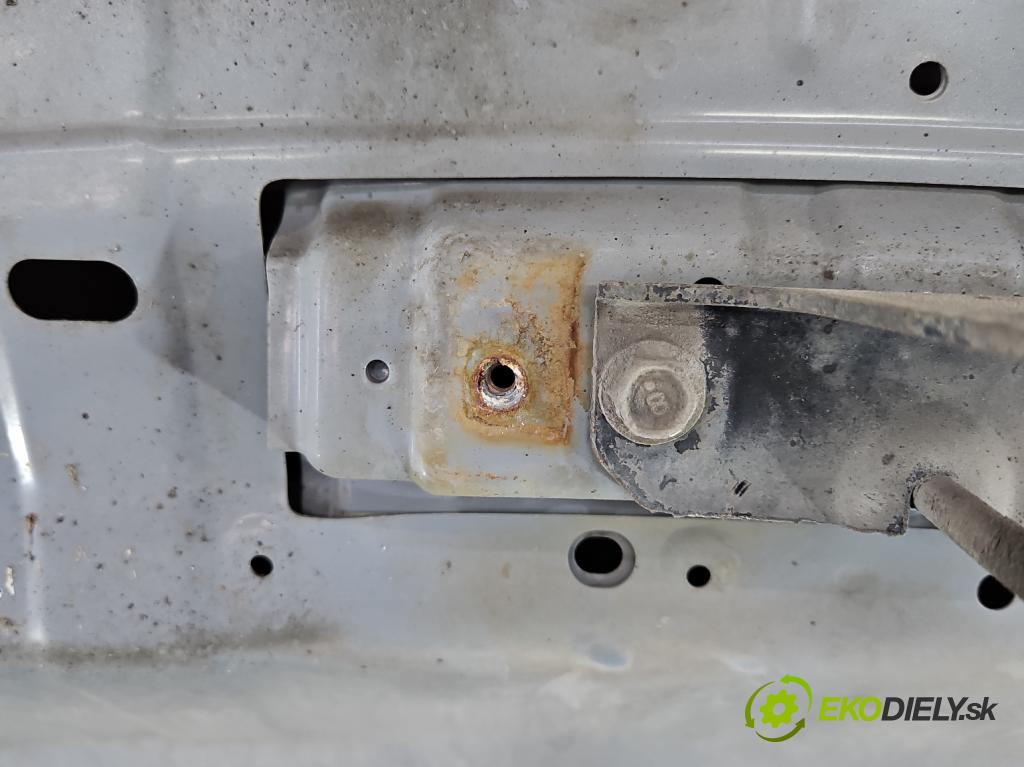Subaru Forester IV SJ 2012-2018 2.0 BOXER 147 HP manual 108 kW 1999 cm3 5- kapota predná