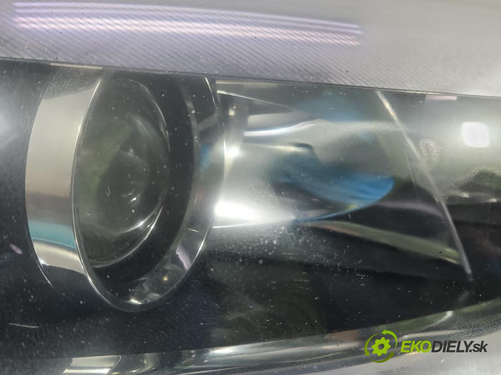 Audi Q7 2005-2015 4.2 V8 FSI automatic 257 kW 4163 cm3 5- Reflektor: pravý  (Svetlo predné pravé)