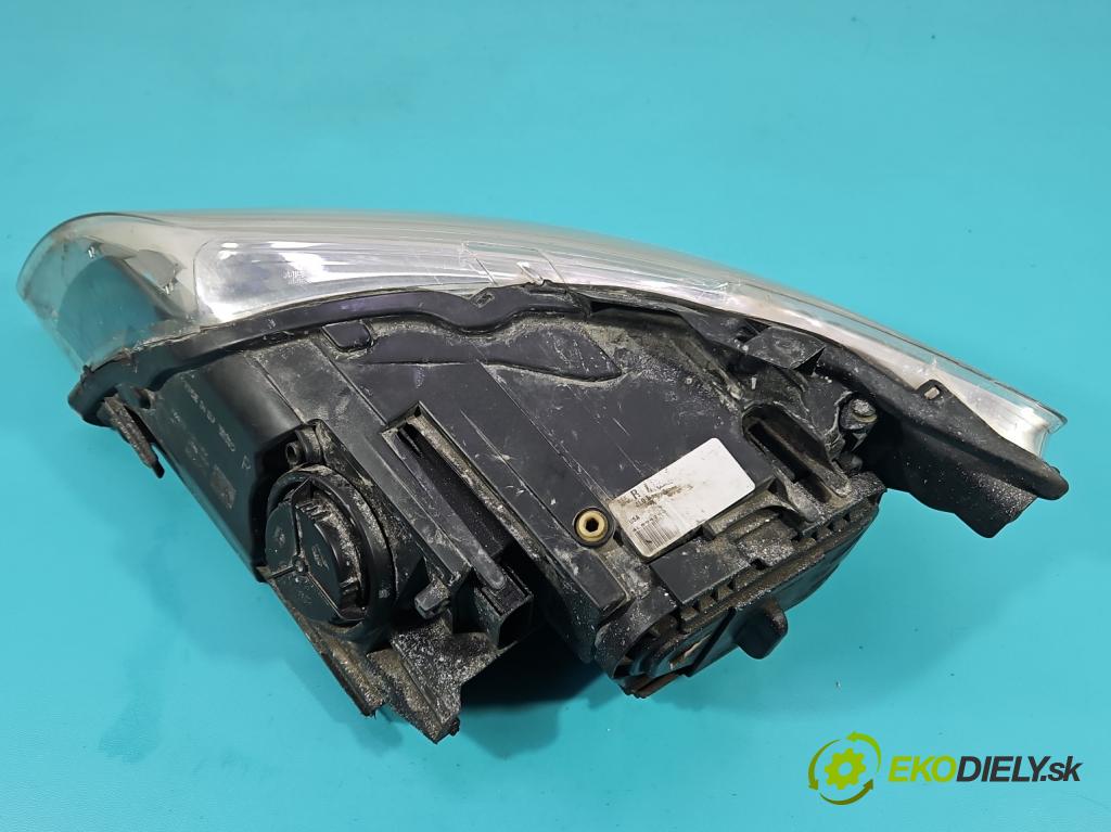 Audi Q7 2005-2015 4.2 V8 FSI automatic 257 kW 4163 cm3 5- Reflektor: pravý  (Svetlo predné pravé)