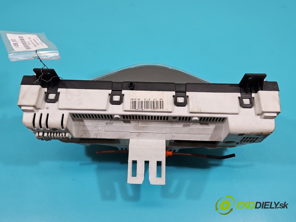 Mercedes A W168 1997-2004 1.6 102 HP manual 75 kW 1598 cm3 5- prístrojovka/ budíky A1685400247 (Prístrojová doska)