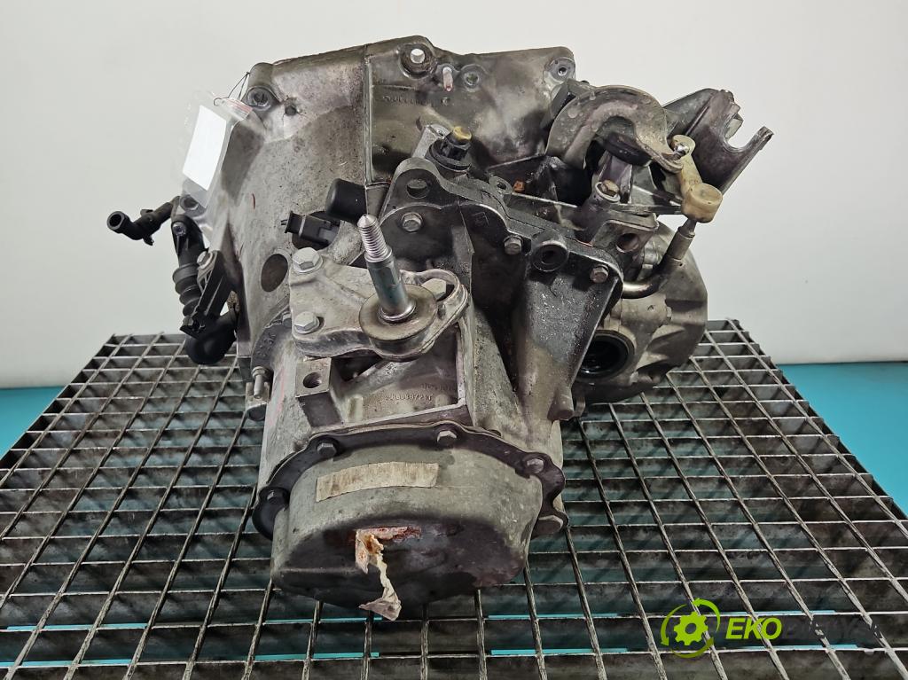 Citroen C4 II 2010-2017 1.6 16V 120 HP manual 88 kW 1598 cm3 5- prevodovka stupeň,rýchlosť manual 20DP42