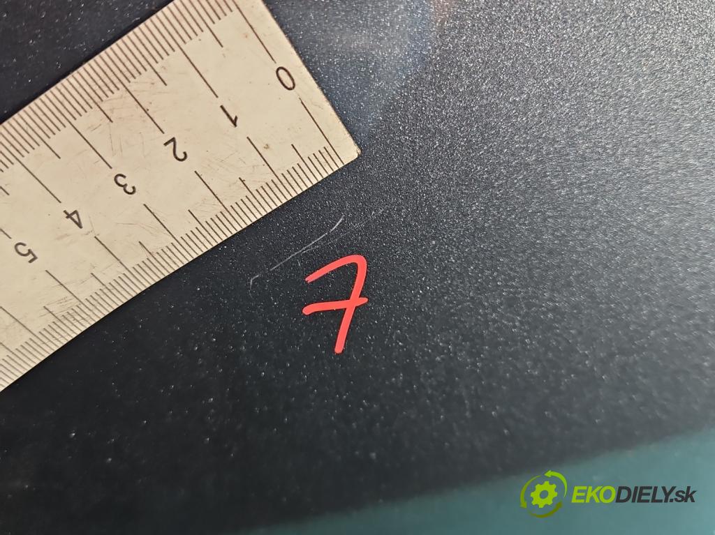 Suzuki Grand Vitara II 2005-2014 1.6 16V 106 hp manual 78 kW 1586 cm3 3- zadní kufrové dveře  (Zadní kapota (kufr))