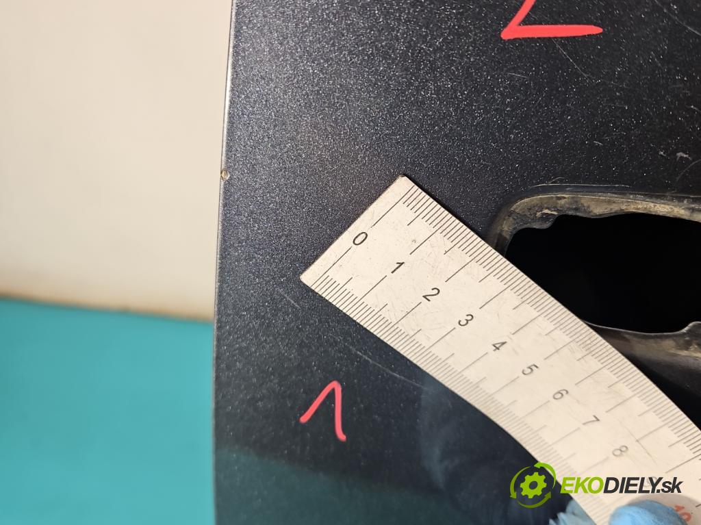 Suzuki Grand Vitara II 2005-2014 1.6 16V 106 hp manual 78 kW 1586 cm3 3- zadní kufrové dveře  (Zadní kapota (kufr))