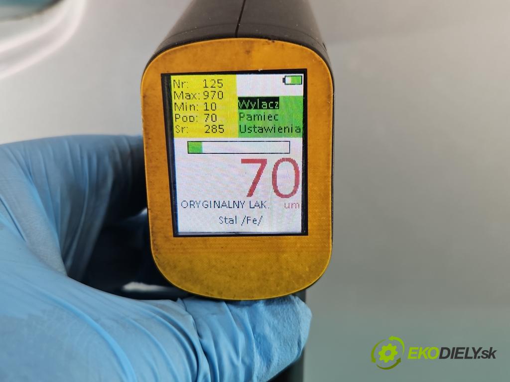 Toyota Auris II 2012-2018 1.6 16V 132  HP manual 97 kW 1598 cm3 5- dvere predné pravé  (Kľučka dverí ostatné)