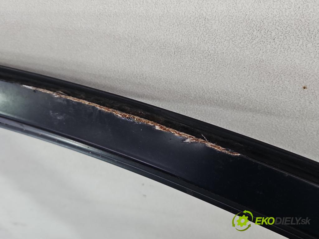 Toyota Auris II 2012-2018 1.6 16V 132  HP manual 97 kW 1598 cm3 5- dvere predné pravé  (Kľučka dverí ostatné)