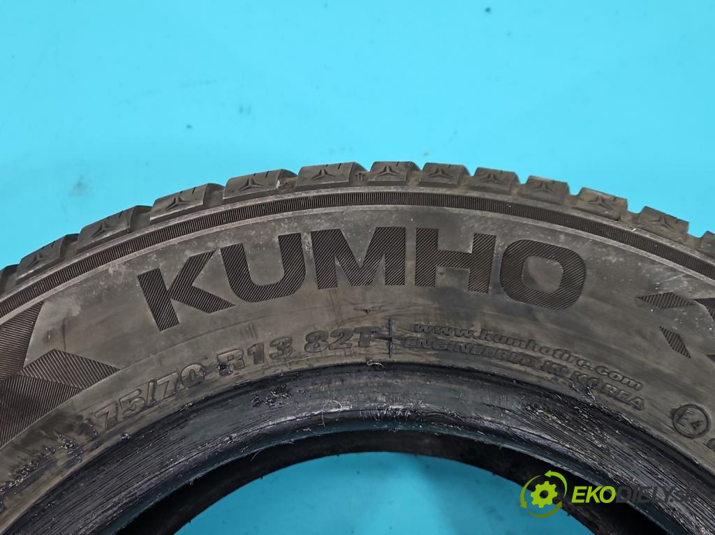 Vw Golf III 1991-1998 1.8 75 hp manual 55 kW 1781 cm3 5- pneumatiky: Zima 1