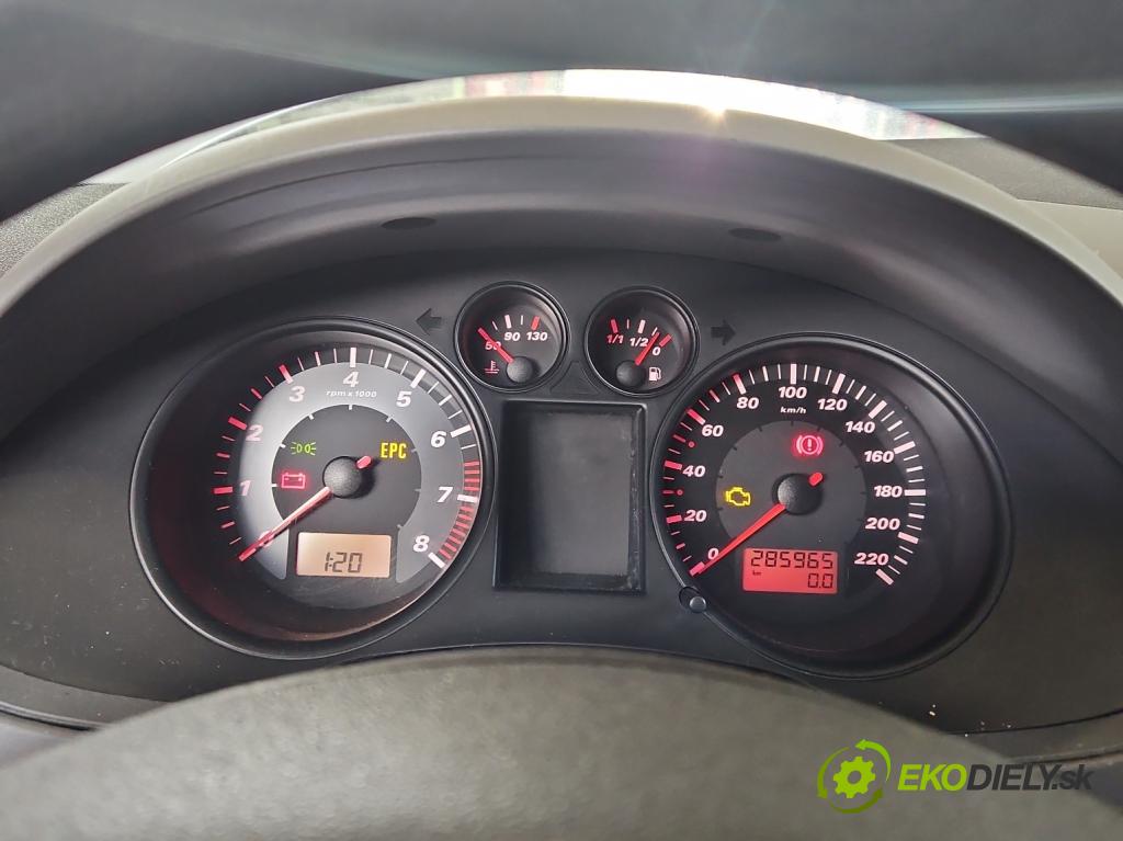 Seat Cordoba II 6L 2002-2008 1.4 16V 101 hp manual 74 kW 1390 cm3 4- Přístrojová deska 6L0920820H (Přístrojové desky, displeje)