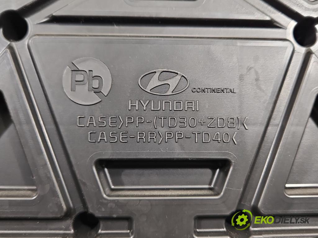 Hyundai i20 II 2014 -2020 1.2 16V 84KM manual 61,8 kW 1248 cm3 5- prístrojovka/ budíky 94033-C8000 (Prístrojová doska)