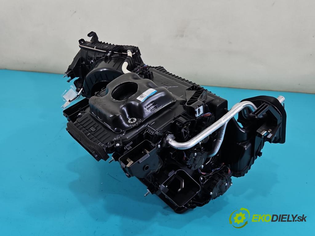 Bmw X3 G01 2017-2024 2.0d 190 hp automatic 140 kW 1995 cm3 5- radiátor 6843809 (Radiátory topení)