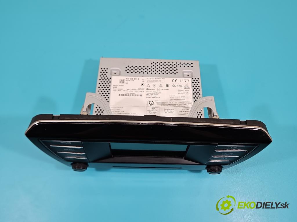 Skoda Superb III 2015-2024 1.4 TSI 150 HP manual 110 kW 1395 cm3 5- Radio originál 3V0035871B