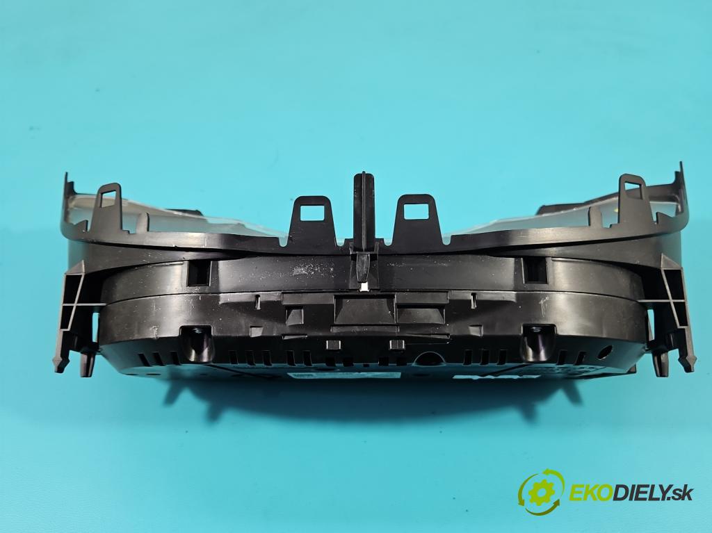 Skoda Superb III 2015-2024 1.4 TSI 150 HP manual 110 kW 1395 cm3 5- prístrojovka/ budíky 3V0920740A (Prístrojová doska)