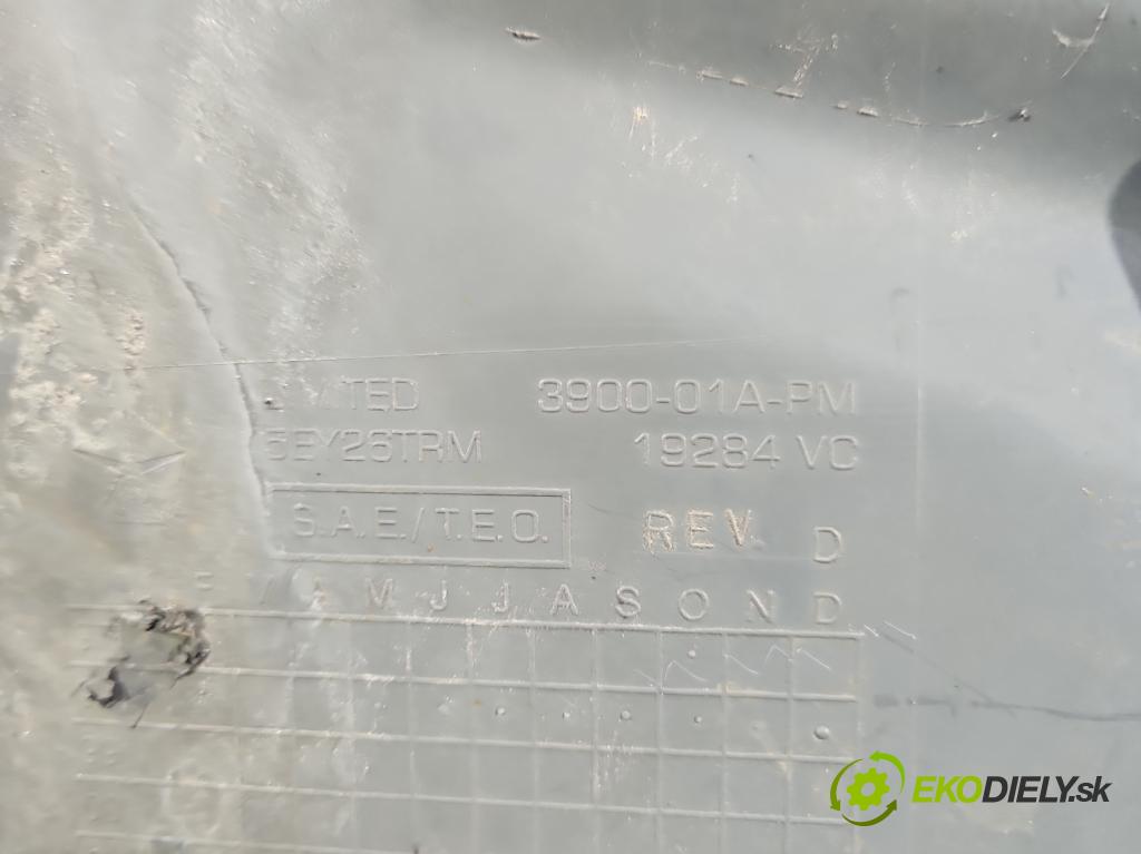 Jeep Grand Cherokee WJ 1998-2004 4.7 V8 220KM automatic 162 kW 4701 cm3 5- lišta blatník predné pravé 3900-01A-PM