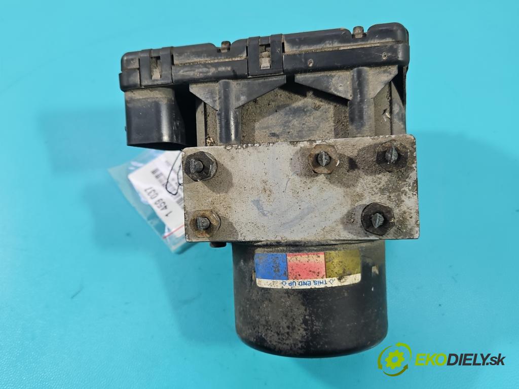 Jeep Grand Cherokee WJ 1998-2004 4.7 V8 220KM automatic 162 kW 4701 cm3 5- čerpadlo abs P52128128AD (Pumpa ABS)