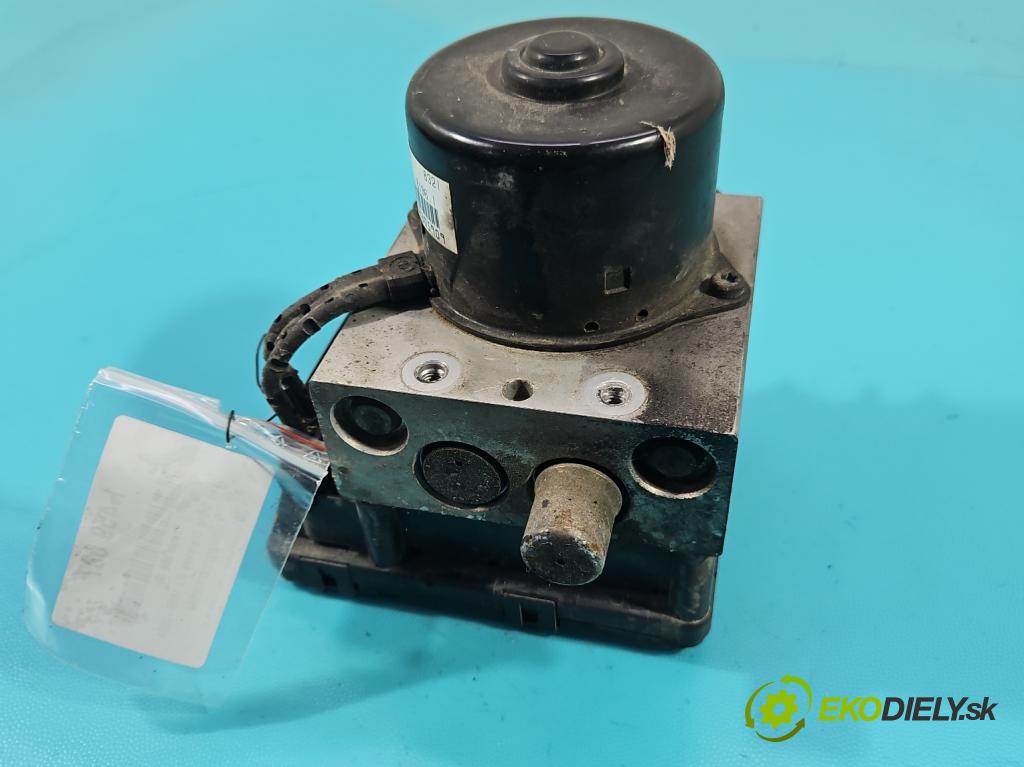 Jeep Grand Cherokee WJ 1998-2004 4.7 V8 220KM automatic 162 kW 4701 cm3 5- čerpadlo abs P52128128AD (Pumpa ABS)