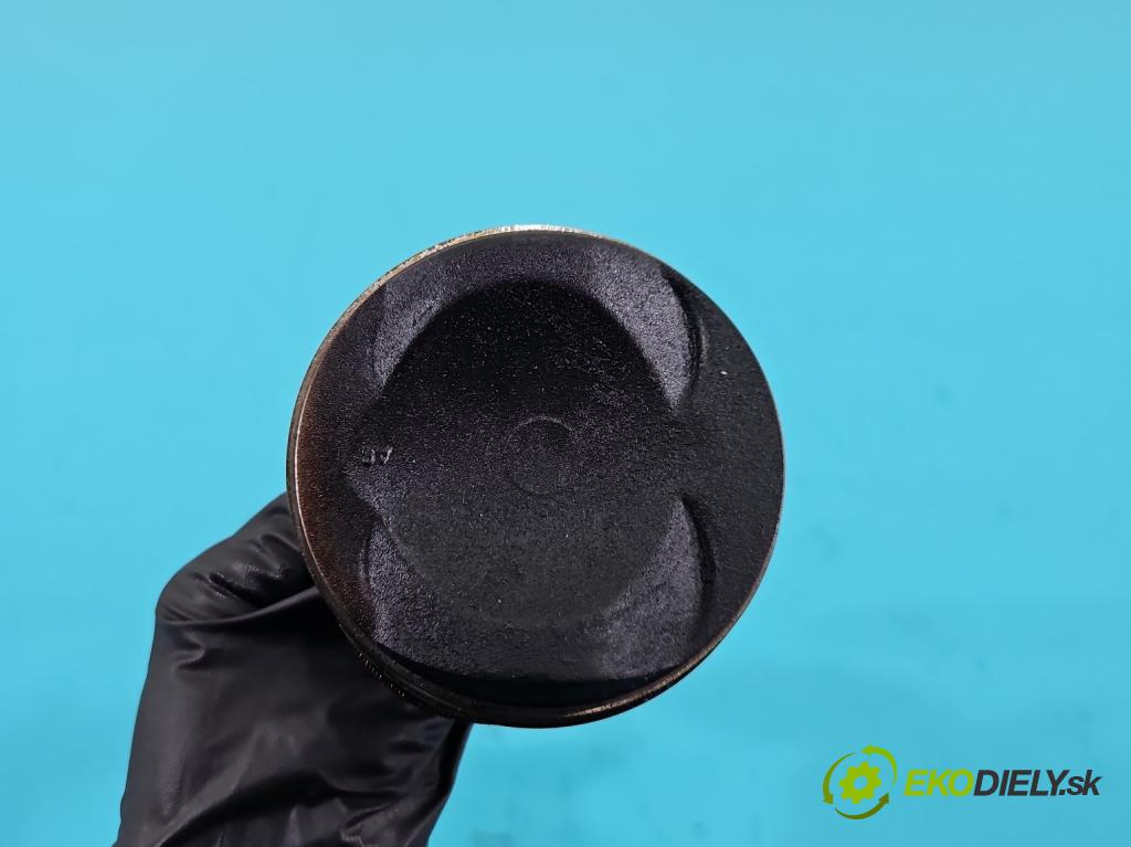 Audi Q7 2005-2015 4.2 V8 FSI automatic 257 kW 4163 cm3 5- piest BAR (Piest)