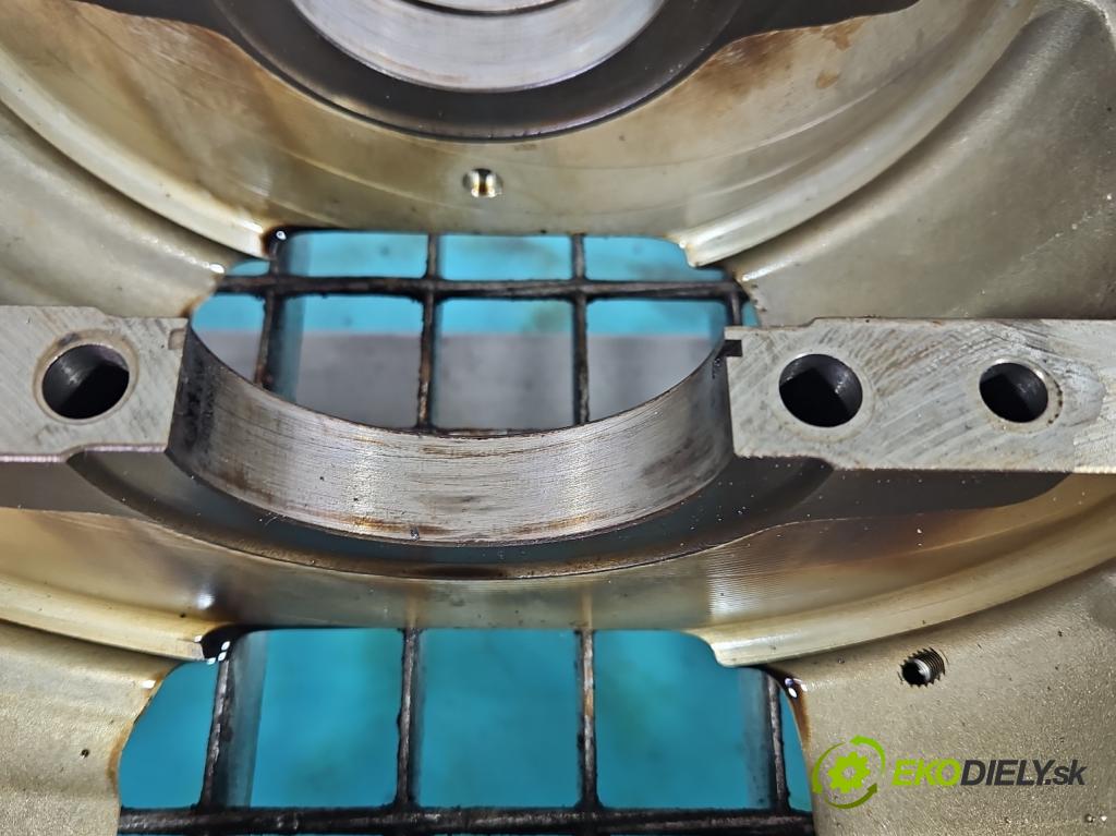 Audi Q7 2005-2015 4.2 V8 FSI automatic 257 kW 4163 cm3 5- Základ: ďalšie: 079103032BM