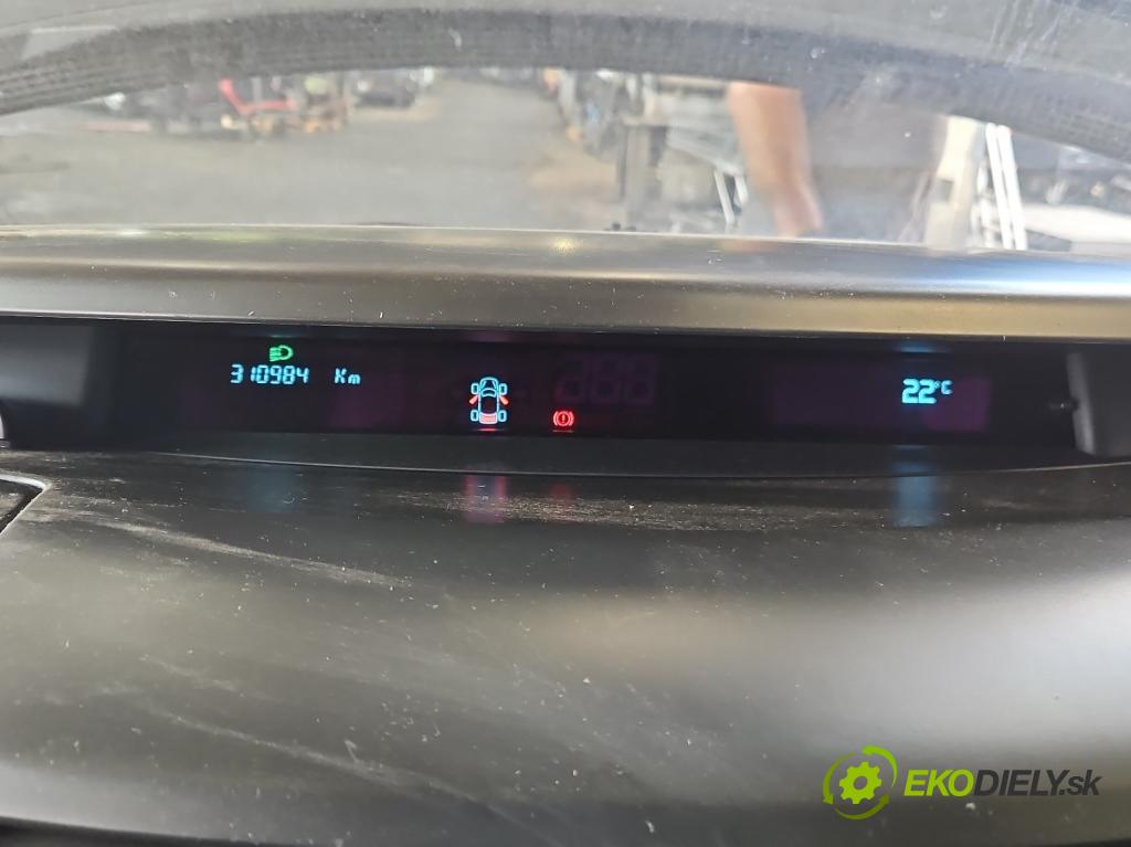 Renault Espace IV 2003-2014 2.2 dci 150 HP manual 110 kW 2188 cm3 5- prístrojovka/ budíky 8200392366 (Prístrojová doska)