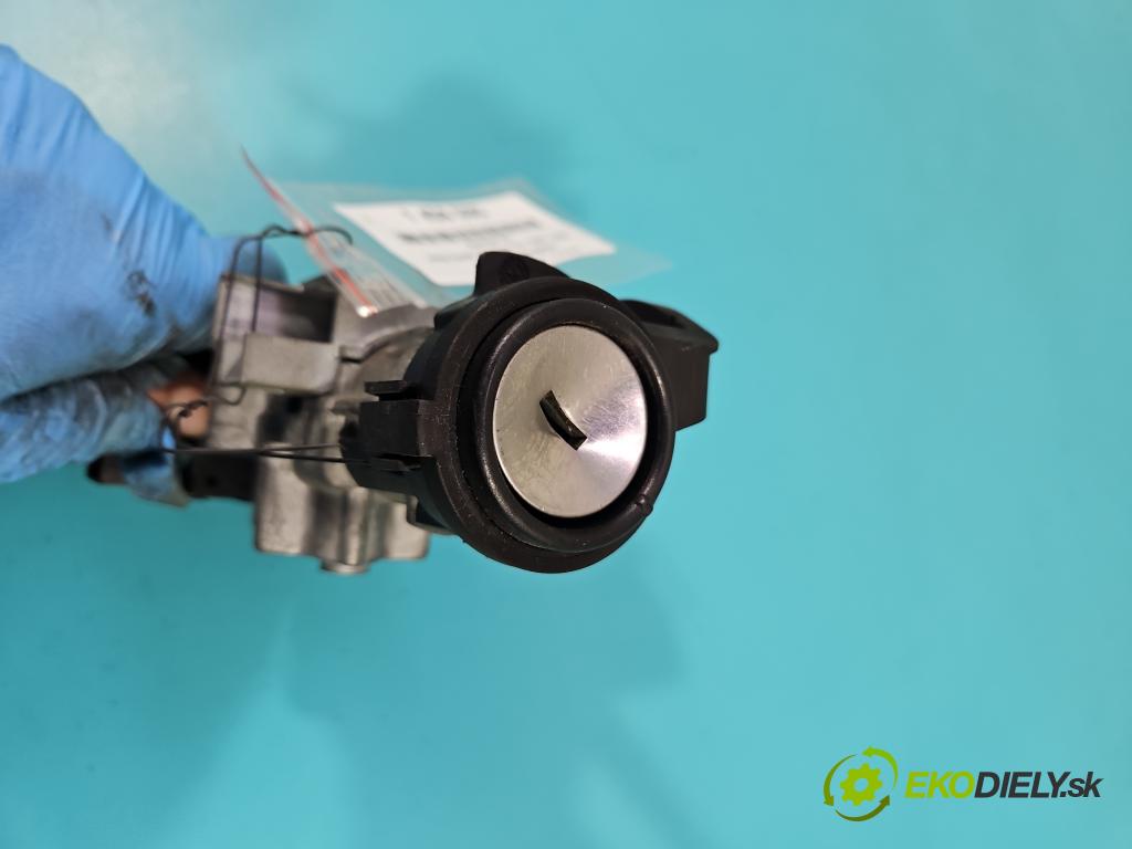 Jeep Grand Cherokee WJ 1998-2004 4.7 V8 220KM automatic 162 kW 4701 cm3 5- Spínačka 04690488 (Spínacia skrinka)