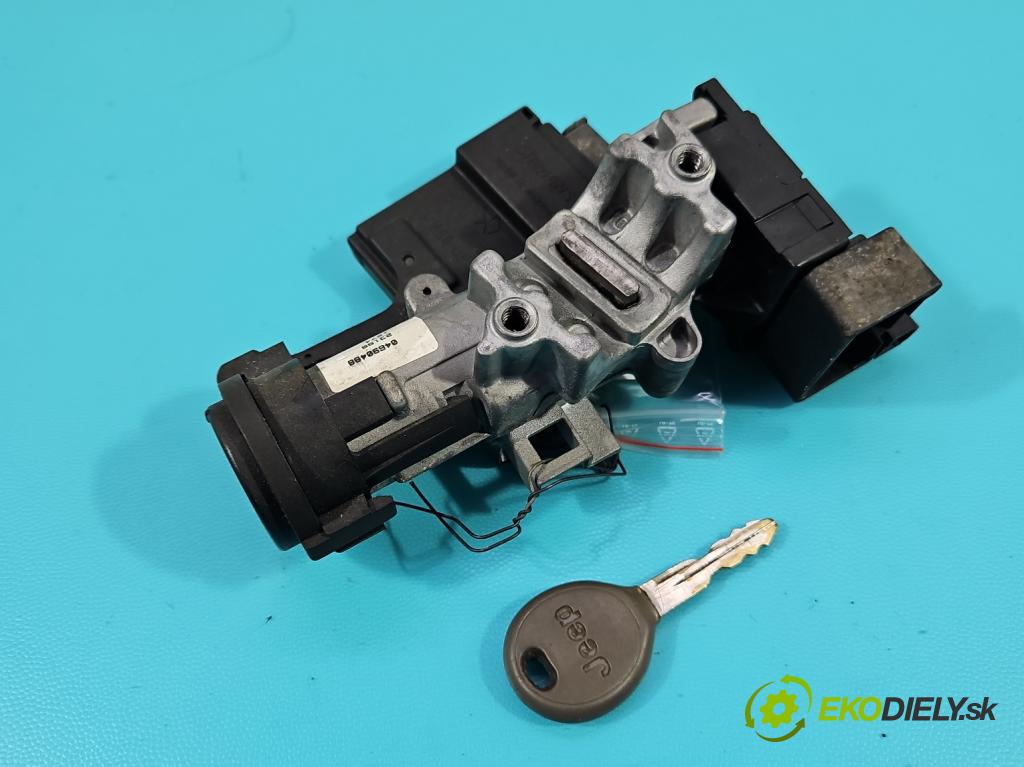 Jeep Grand Cherokee WJ 1998-2004 4.7 V8 220KM automatic 162 kW 4701 cm3 5- Spínačka 04690488 (Spínacia skrinka)