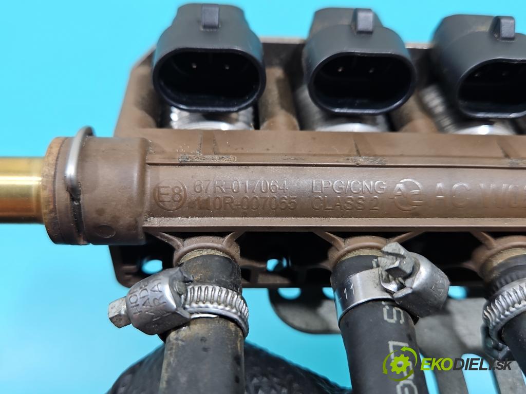 Audi Q7 2005-2015 4.2 V8 FSI automatic 257 kW 4163 cm3 5- vstrek LPG STAG AC W02