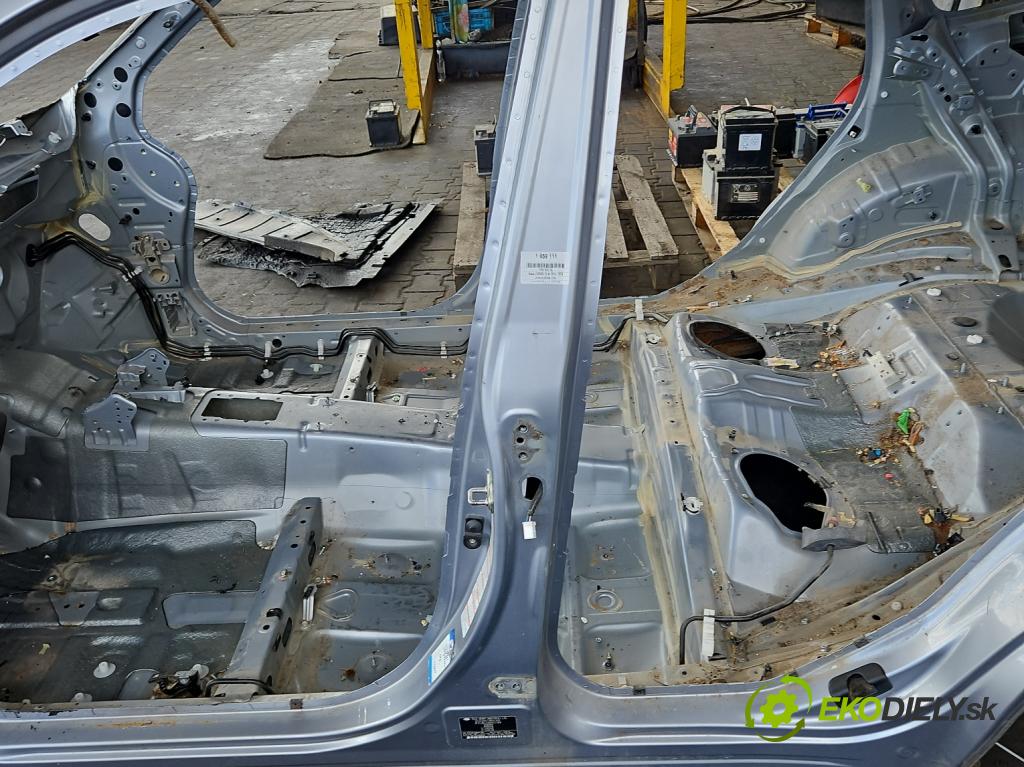 Subaru Forester IV SJ 2012-2018 2.0 D BOXER 147 hp manual 108 kW 1999 cm3 5- práh levý  (Karoserie ostatní)