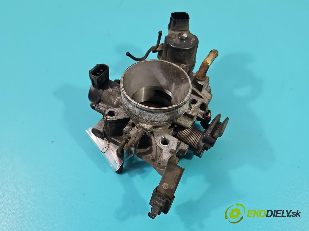 Mitsubishi Lancer VII 2001-2013 1.6 16V 98 HP manual 72 kW 1584 cm3 5- klapka  (Škrtiaca klapka)