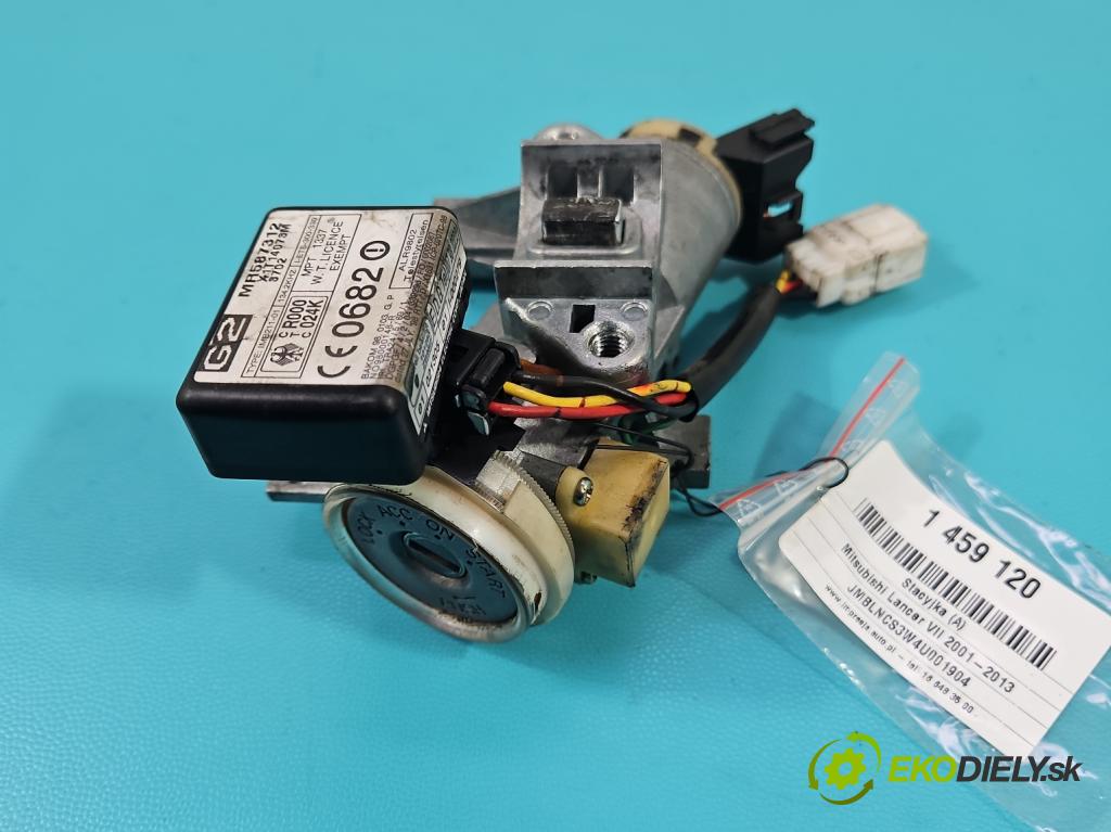 Mitsubishi Lancer VII 2001-2013 1.6 16V 98 HP manual 72 kW 1584 cm3 5- Spínačka MR587312 (Spínacia skrinka)