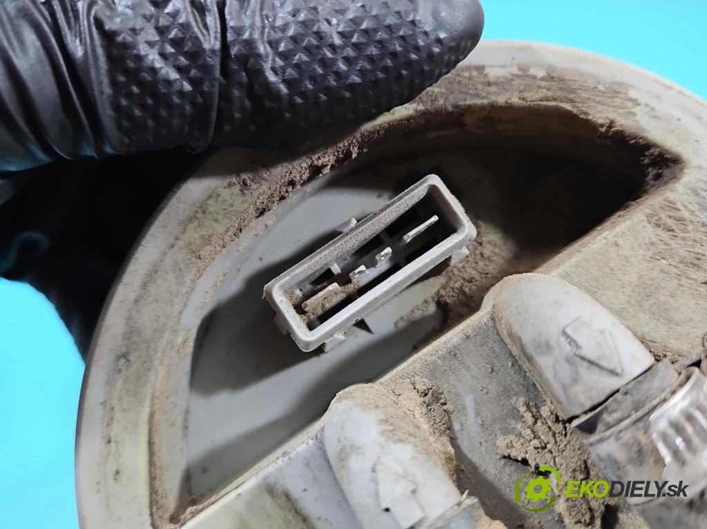 Vw Passat B4 1993-1997 2.0 8V 116 hp manual 85 kW 1984 cm3 5- čerpadlo paliva 3A9919051K