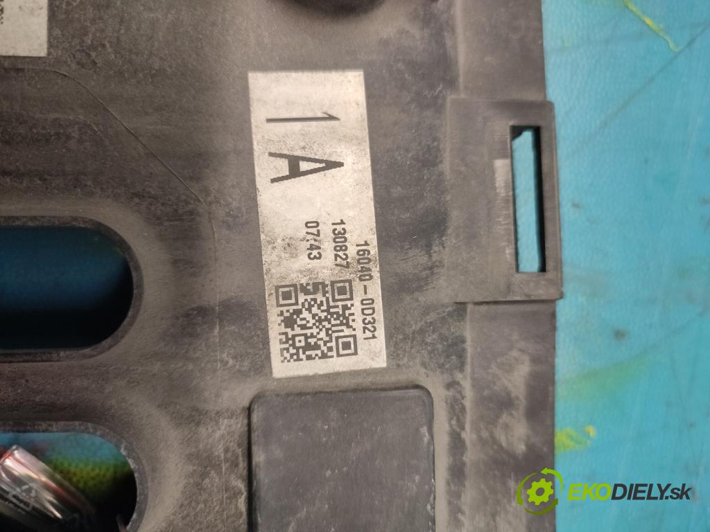 Toyota Auris II 2012-2018 1.6 16V 132  HP manual 97 kW 1598 cm3 5- Ventilátor chladiča 16040-0D321