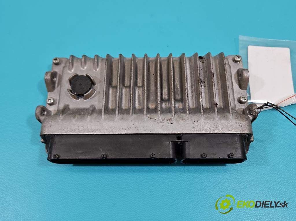 Toyota Auris II 2012-2018 1.6 16V 132  HP manual 97 kW 1598 cm3 5- riadiaca jednotka motora 89661-0Z840