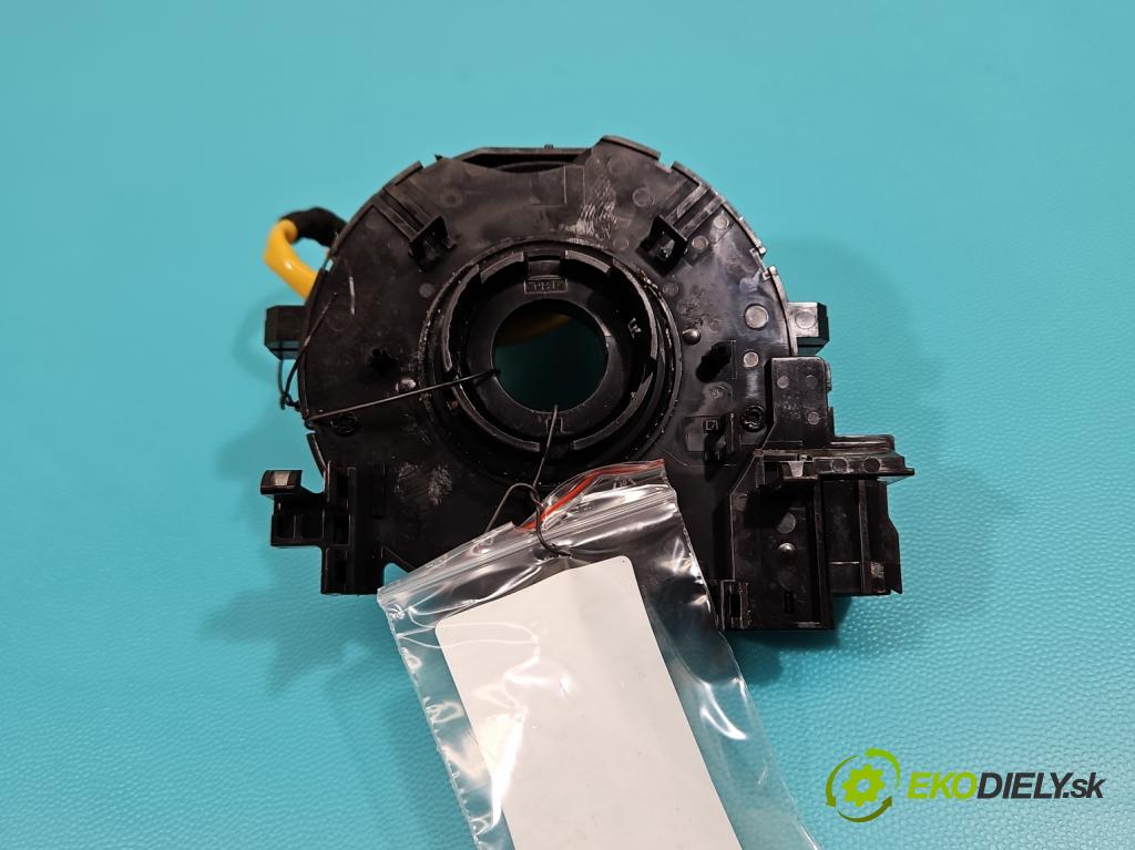 Toyota Auris II 2012-2018 1.6 16V 132  HP manual 97 kW 1598 cm3 5- Páska: airbag 02120 (Airbag)