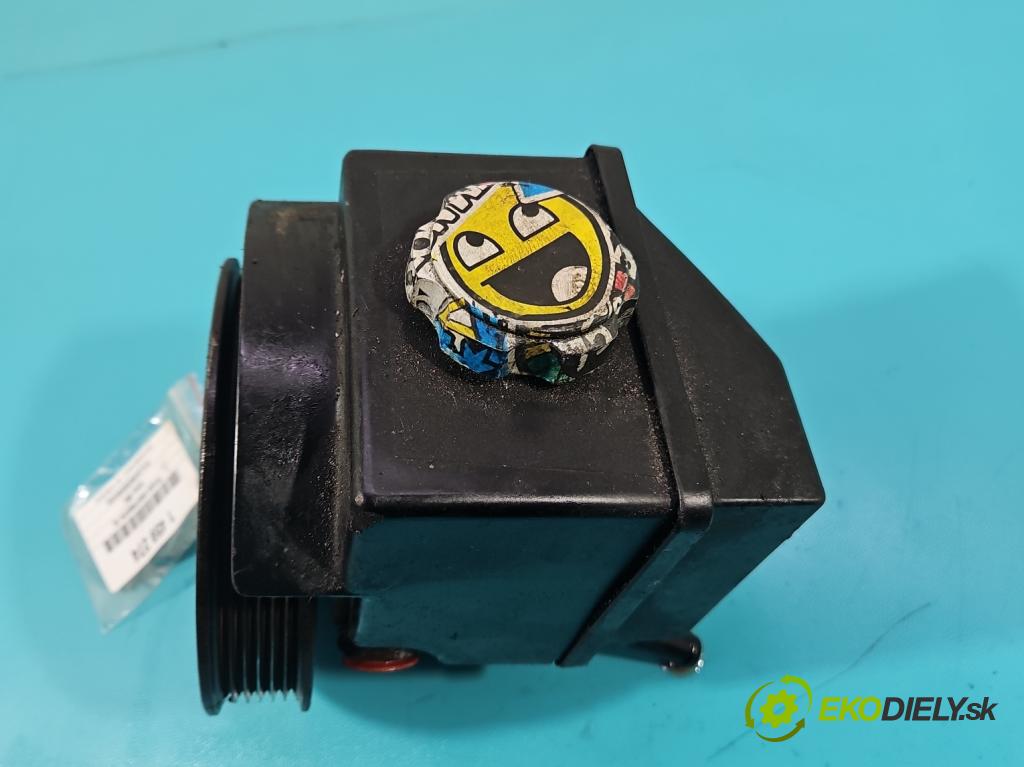 Volvo 850 2.0 143 HP manual 105 kW 1984 cm3 5- čerpadlo posilovač  (Servočerpadlo, pumpa riadenia)