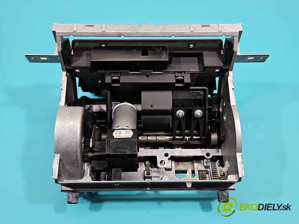 Audi A8 D3 2002-2009 3.0 tdi 211KM automatic 155 kW 2967 cm3 4- Zobrazit: 4E0919603K (Prístrojová doska)