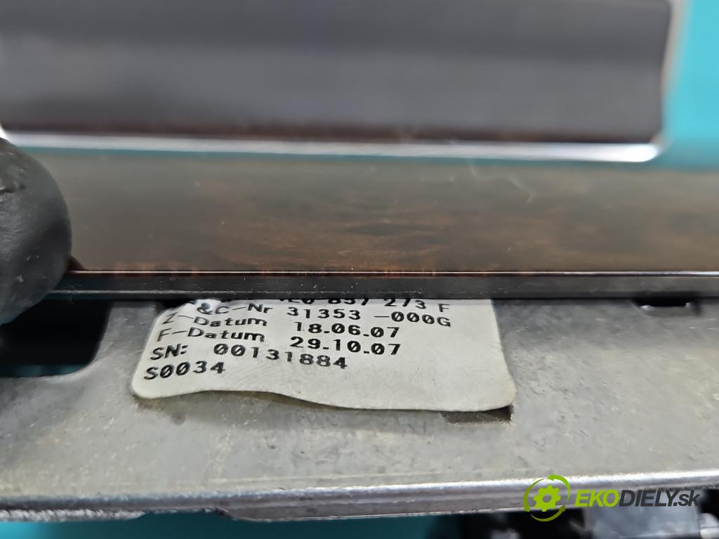 Audi A8 D3 2002-2009 3.0 tdi 211KM automatic 155 kW 2967 cm3 4- Zobrazit: 4E0919603K (Prístrojová doska)