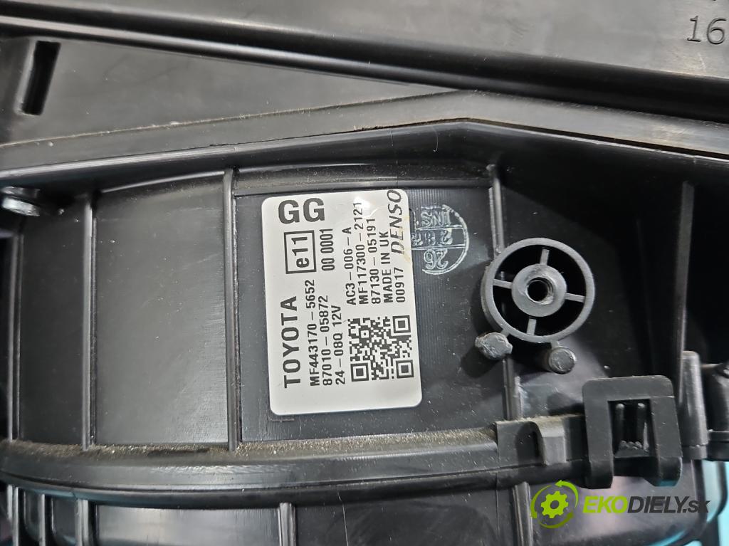 Toyota Auris II 2012-2018 1.6 16V 132 hp manual 97 kW 1598 cm3 5- radiátor 87050-05761 (Radiátory topení)