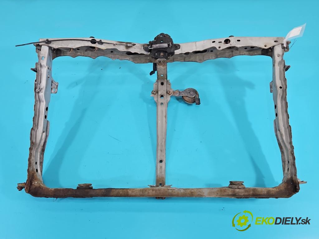 Toyota Auris II 2012-2018 1.6 16V 132 hp manual 97 kW 1598 cm3 5- stěna přední  (Výztuhy přední)