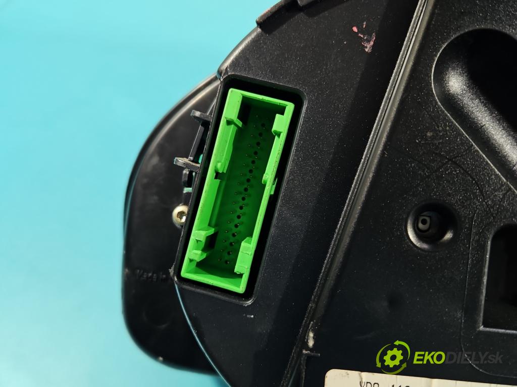 Vw Passat B5 1995-2005 2.3 VR5 150 HP manual 110 kW 2324 cm3 4- prístrojovka/ budíky 3B0920802 (Prístrojová doska)