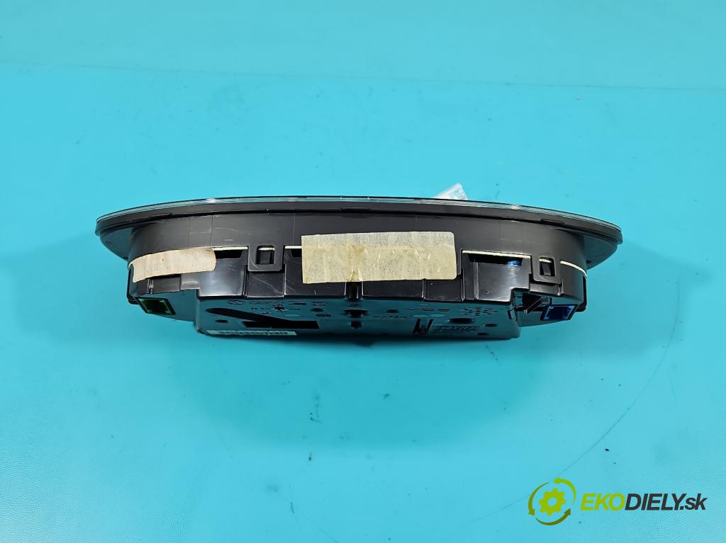 Vw Passat B5 1995-2005 2.3 VR5 150 HP manual 110 kW 2324 cm3 4- prístrojovka/ budíky 3B0920802 (Prístrojová doska)