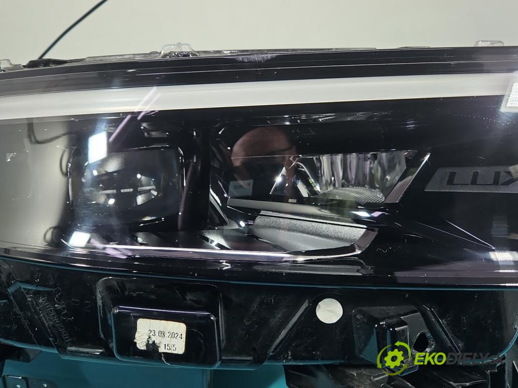 Opel Mokka B 2020 - 1.2 T 131 HP automatic 96 kW 1199 cm3 5- Reflektor: pravý 9866314980 (Svetlo predné pravé)