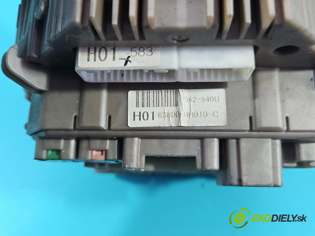 Toyota Aygo 2005-2014 1.0 VVti: 68 HP manual 50 kW 998 cm3 3- prístrojovka/ budíky 83800-0H010 (Prístrojová doska)