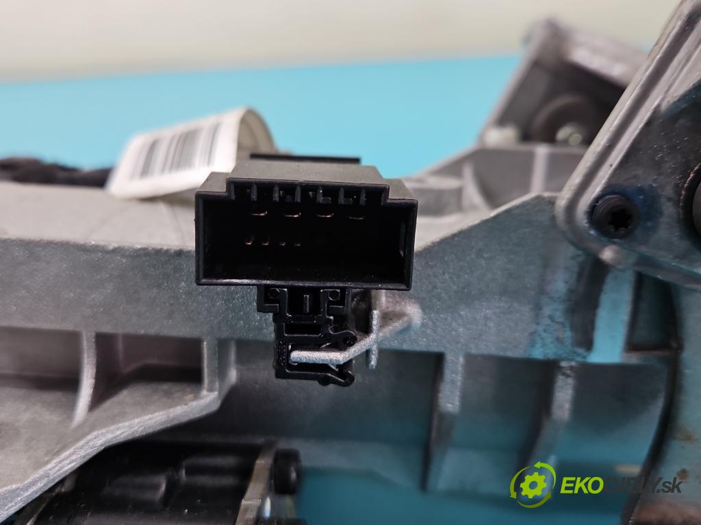 Bmw X5 F15 2013-2018 3.0 T N55 306KM automatic 225 kW 2979 cm3 5- Stĺpik volant 746773 (Tyč riadenia (volantu))