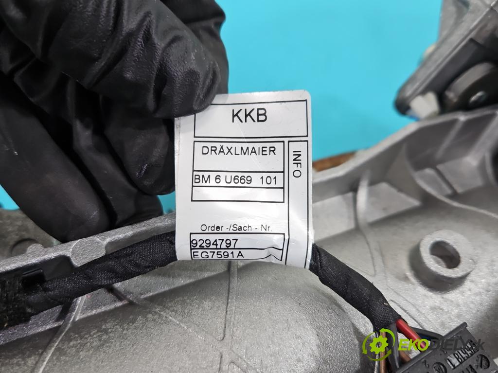 Bmw X5 F15 2013-2018 3.0 T N55 306KM automatic 225 kW 2979 cm3 5- Stĺpik volant 746773 (Tyč riadenia (volantu))