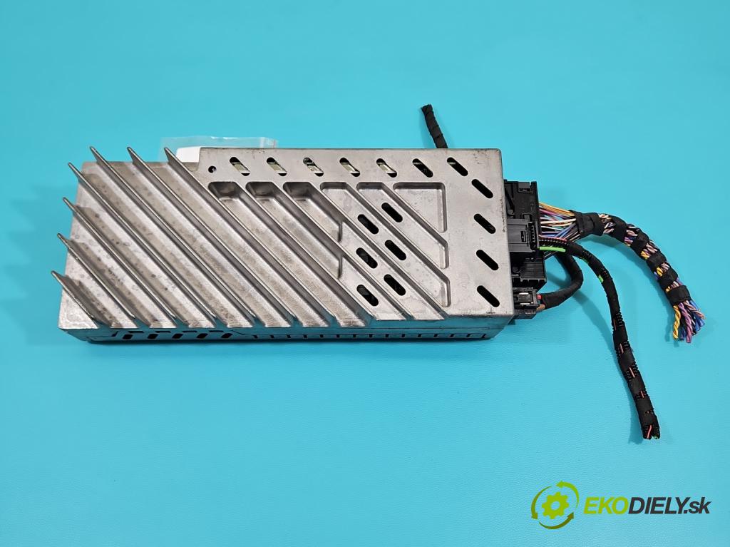 Bmw X5 F15 2013-2018 3.0 T N55 306KM automatic 225 kW 2979 cm3 5- Zesilovač: 9320213 (Zosilňovač)