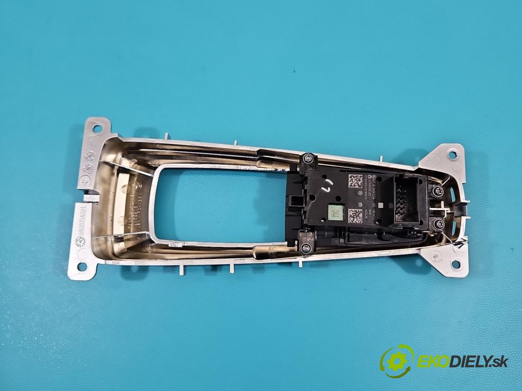 Bmw X5 F15 2013-2018 3.0 306KM automatic 225 kW 2979 cm3 5- prepínač brzda: ručný 9349034 (Prepínacie páčky pod volantom)