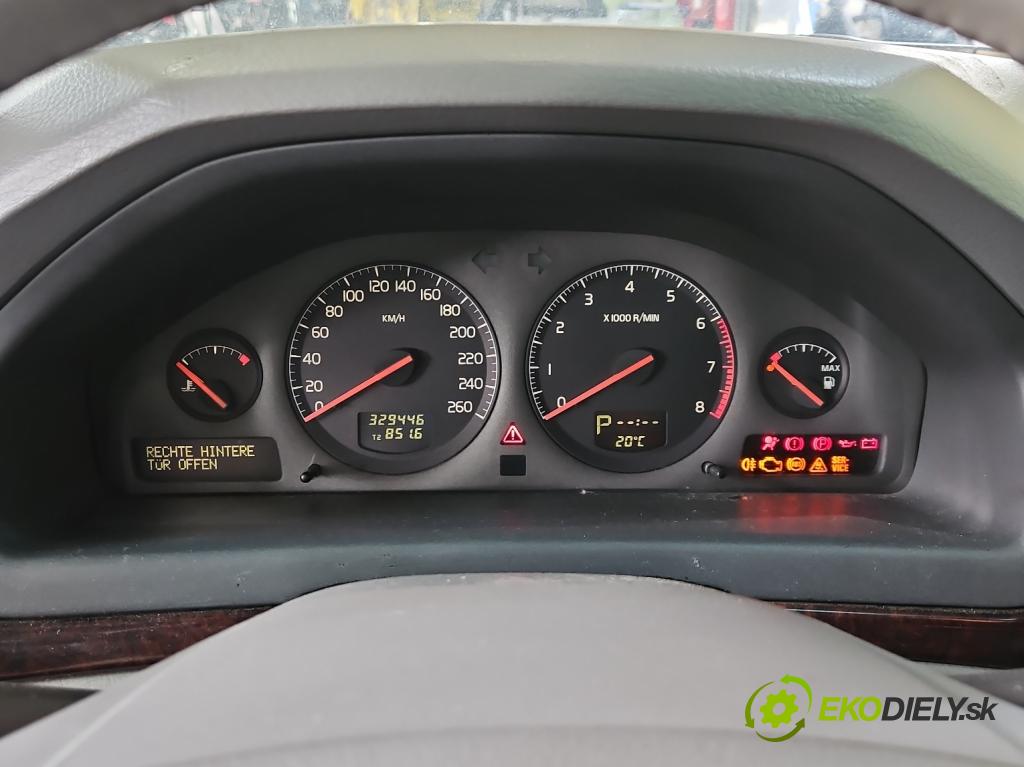Volvo S80 I 1998-2006 2.4 20V 170 HP automatic 125 kW 2435 cm3 4- prístrojovka/ budíky 9499668 (Prístrojová doska)