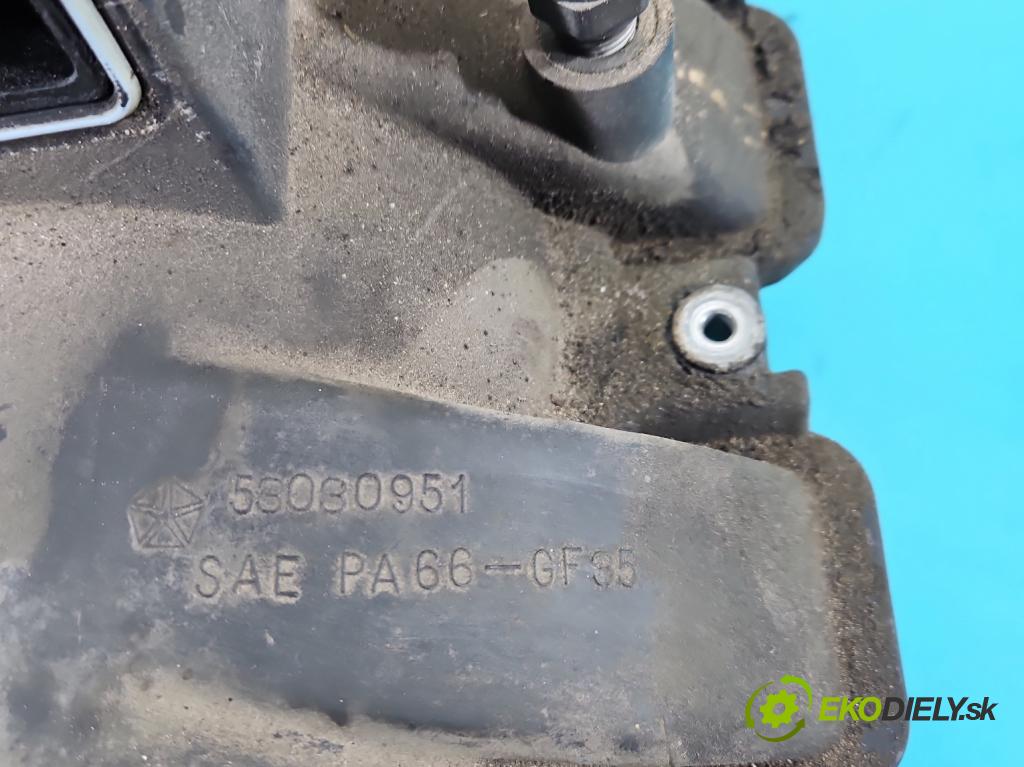 Jeep Grand Cherokee WJ 1998-2004 4.7 V8 220KM automatic 162 kW 4701 cm3 5- zvod nasávací 53030951 (Sacie potrubie)