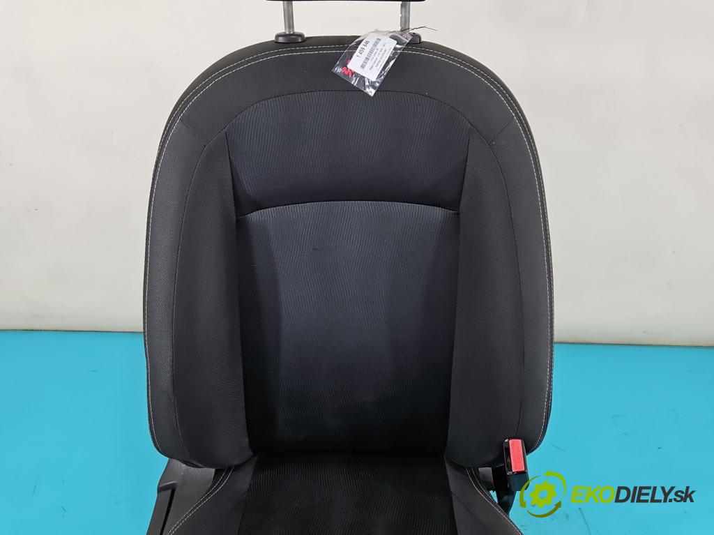Nissan Qashqai I J10 2006-2013 2.0 16V 141 HP manual 104 kW 1997 cm3 5- Sedačka pravý  (Sedadlo)